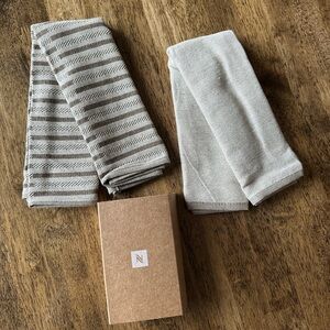 NWT Nespresso Barista Towel 2